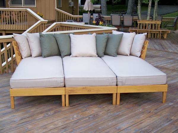 Black Locust Lounge Set 